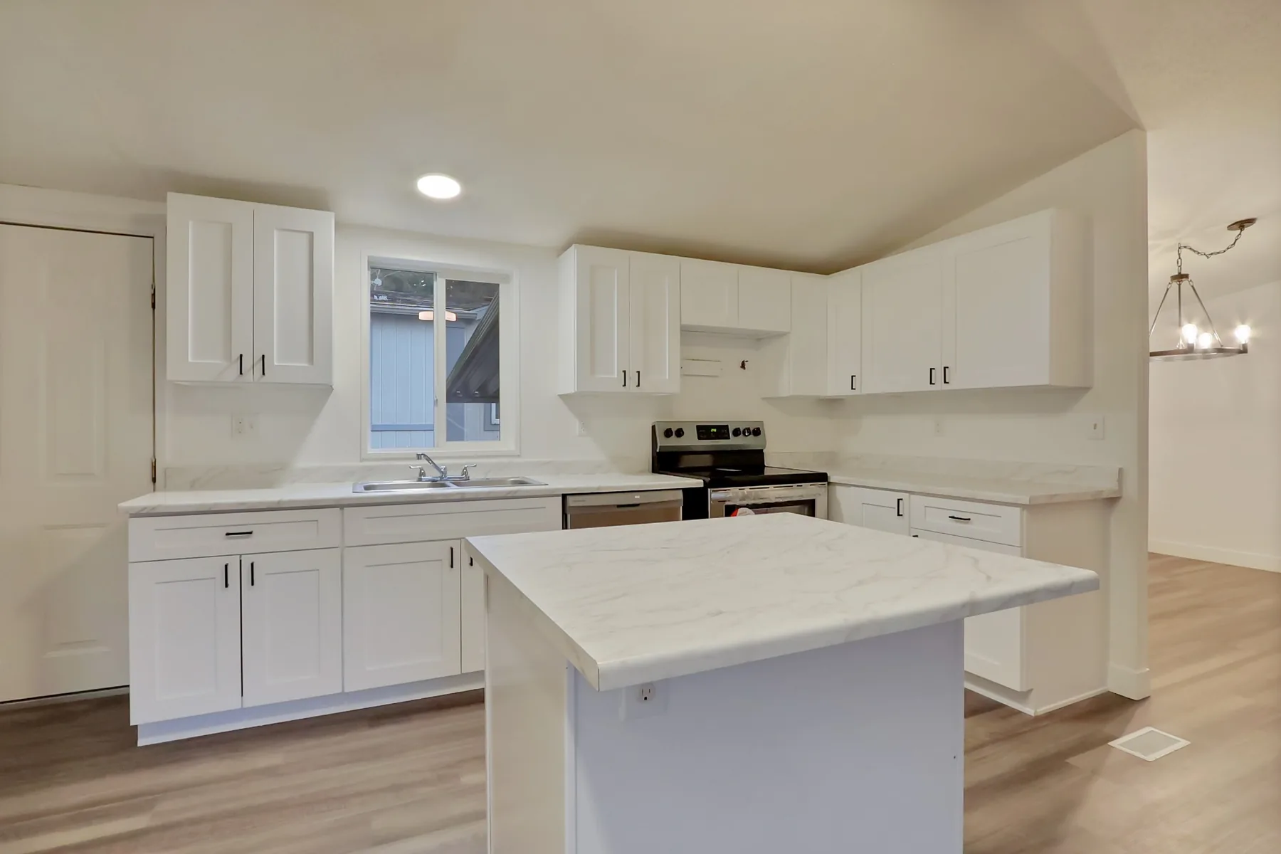 Bright kitchen remodel